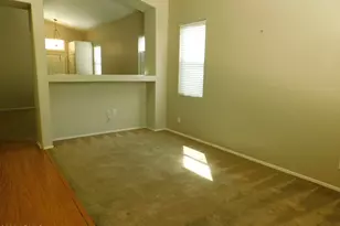 2656 E Sherri Dr, Gilbert, AZ 85296 - Photo 4