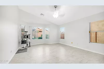 4448 E Redwood Lane, Phoenix, AZ 85048 - Photo 16