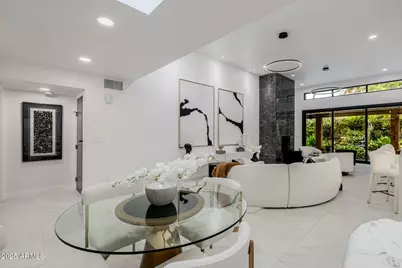 3034 E Stella Lane, Phoenix, AZ 85016 - Photo 10