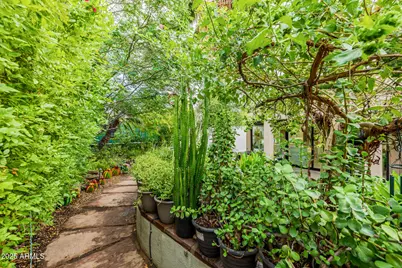 3034 E Stella Lane, Phoenix, AZ 85016 - Photo 64