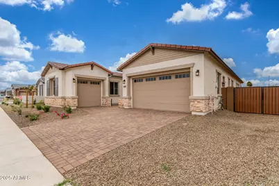 20696 S 216th Place, Queen Creek, AZ 85142 - Photo 2