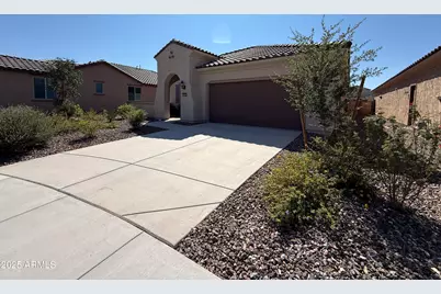 6395 W Oakmont Court, Florence, AZ 85132 - Photo 2