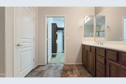 573 S 219th Lane, Buckeye, AZ 85326 - Photo 22