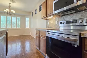 573 S 219th Ln, Buckeye, AZ 85326 - Photo 14