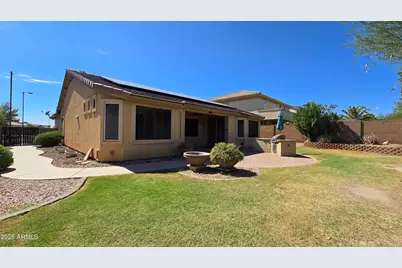 573 S 219th Lane, Buckeye, AZ 85326 - Photo 34