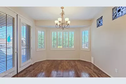 573 S 219th Lane, Buckeye, AZ 85326 - Photo 16