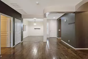 573 S 219th Ln, Buckeye, AZ 85326 - Photo 8