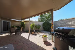 10461 W Loma Blanca Dr, Sun City, AZ 85351 - Photo 18