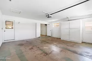 10301 W Charter Oak Dr, Sun City, AZ 85351 - Photo 28