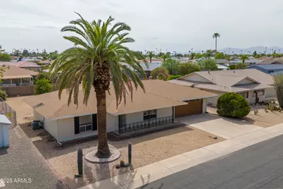 10301 W Charter Oak Drive, Sun City, AZ 85351 - Photo 2