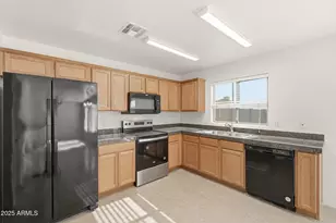 33335 N Hidden Canyon Dr, San Tan Valley, AZ 85144 - Photo 10