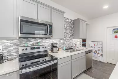 17927 W Monte Lindo Lane, Surprise, AZ 85387 - Photo 16