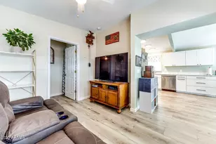 17200 W Bell Rd, Surprise, AZ 85374 - Photo 14