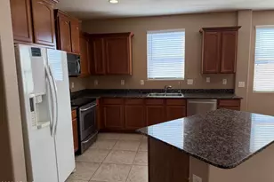 11752 W Foothill Dr, Sun City, AZ 85373 - Photo 8