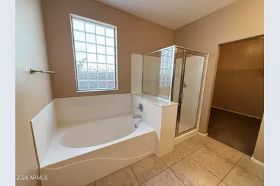 11752 W Foothill Drive, Sun City, AZ 85373 - Photo 22