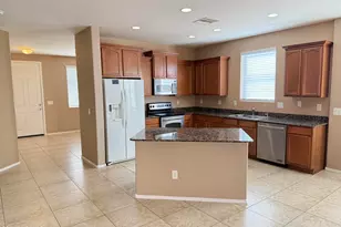 11752 W Foothill Dr, Sun City, AZ 85373 - Photo 10