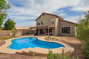 4604 E Summerhaven Dr, Phoenix, AZ 85044 - Photo 32
