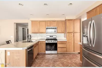 4604 E Summerhaven Drive, Phoenix, AZ 85044 - Photo 10