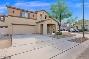 18409 W Dawn Dr, Surprise, AZ 85374 - Photo 2