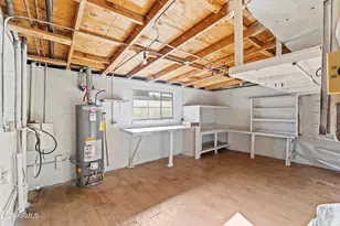 5317 N 61st Dr, Glendale, AZ 85301 - Photo 6