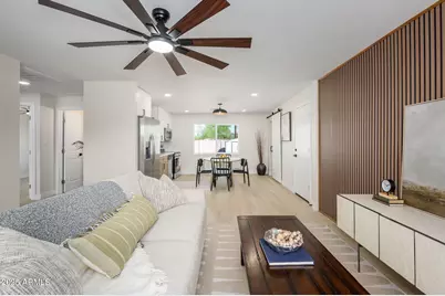 1116 E Almeria Road, Phoenix, AZ 85006 - Photo 14