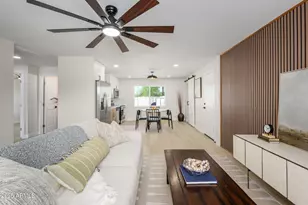 1116 E Almeria Rd, Phoenix, AZ 85006 - Photo 14