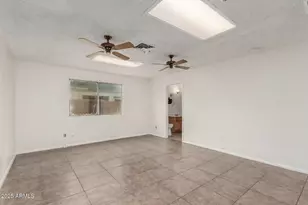 9646 N 47th Ave, Glendale, AZ 85302 - Photo 16