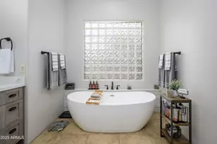 8930 E Cave Creek Rd, Carefree, AZ 85377 - Photo 24