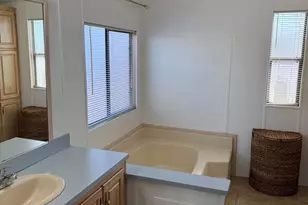 10951 N 91st Ave, Peoria, AZ 85345 - Photo 8