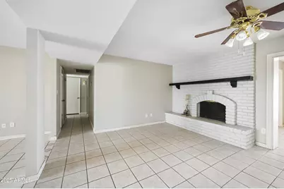 8435 N 104th Drive, Peoria, AZ 85345 - Photo 8