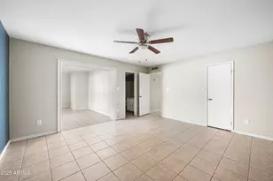 8435 N 104th Dr, Peoria, AZ 85345 - Photo 16