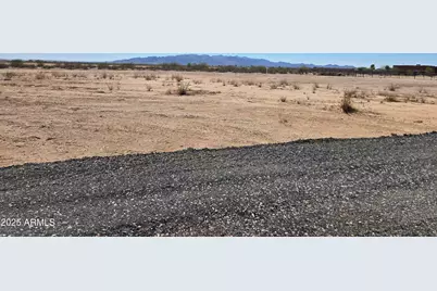000 Xxx -- #-, Wittmann, AZ 85361 - Photo 4
