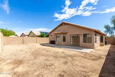 13346 W Saguaro Lane, Surprise, AZ 85374 - Photo 24