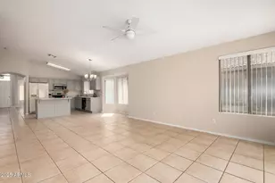 13346 W Saguaro Ln, Surprise, AZ 85374 - Photo 8