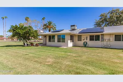 10215 W Kingswood Circle, Sun City, AZ 85351 - Photo 30