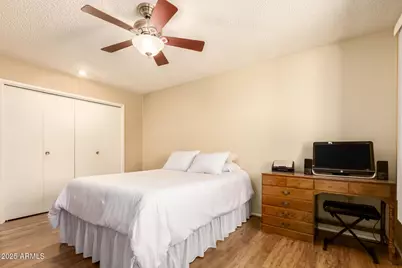 10215 W Kingswood Circle, Sun City, AZ 85351 - Photo 18