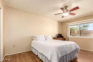 10215 W Kingswood Cir, Sun City, AZ 85351 - Photo 16