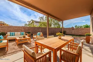 1865 E Carla Vista Dr, Gilbert, AZ 85295 - Photo 8