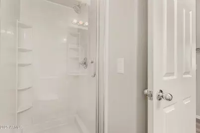 42424 N Gavilan Peak Parkway #55206, Anthem, AZ 85086 - Photo 6