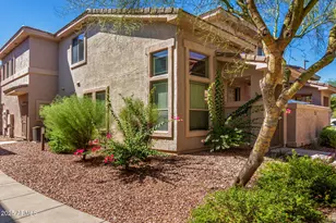 42424 N Gavilan Peak Pkwy, Anthem, AZ 85086 - Photo 2