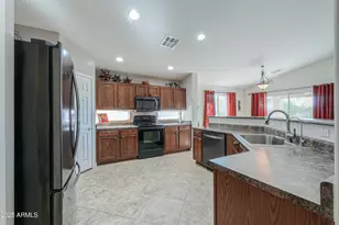 2385 E Fiesta Dr, Casa Grande, AZ 85194 - Photo 12