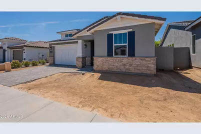 17387 W Carlisle Drive, Surprise, AZ 85388 - Photo 2