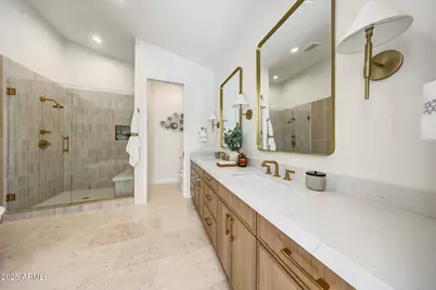 6050 E Hollyhock Street, Phoenix, AZ 85018 - Photo 20