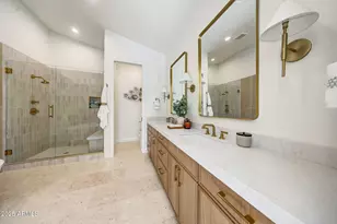 6050 E Hollyhock St, Phoenix, AZ 85018 - Photo 20