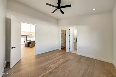 6050 E Hollyhock Street, Phoenix, AZ 85018 - Photo 28