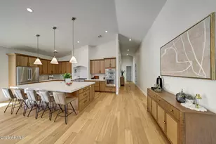 6050 E Hollyhock St, Phoenix, AZ 85018 - Photo 8