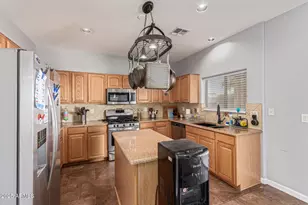 19720 N Pepka Ct, Maricopa, AZ 85138 - Photo 16