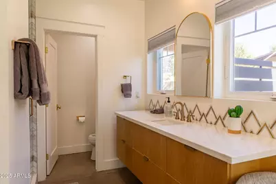 68 W Lewis Avenue, Phoenix, AZ 85003 - Photo 20