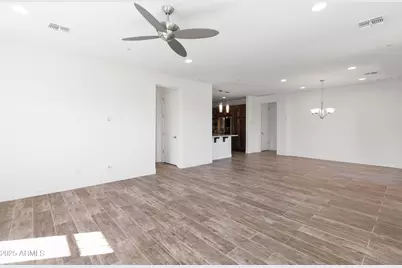 10260 E White Feather Lane #2030, Scottsdale, AZ 85262 - Photo 18