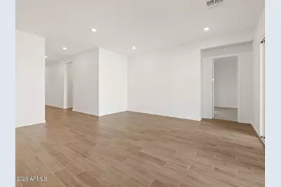 17616 W Mariposa Drive, Goodyear, AZ 85395 - Photo 10